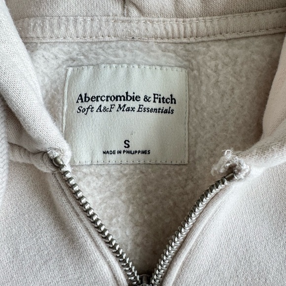 Abercrombie & Fitch Off-White Zip-Up Jacket - Picture 2 of 3